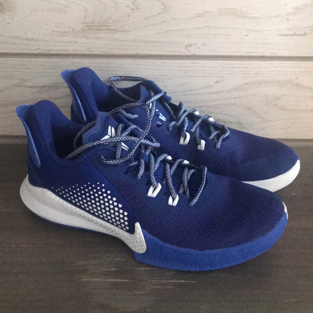 Men’s Blue Mamba Nike shoes 7.5